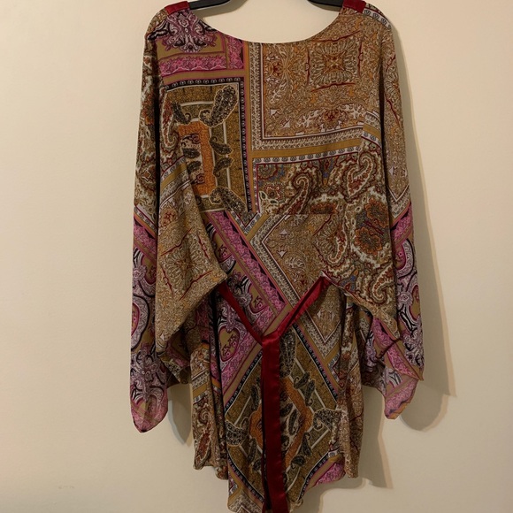 UNIQUE SPECTRUM Top, size 3X - Picture 2 of 10